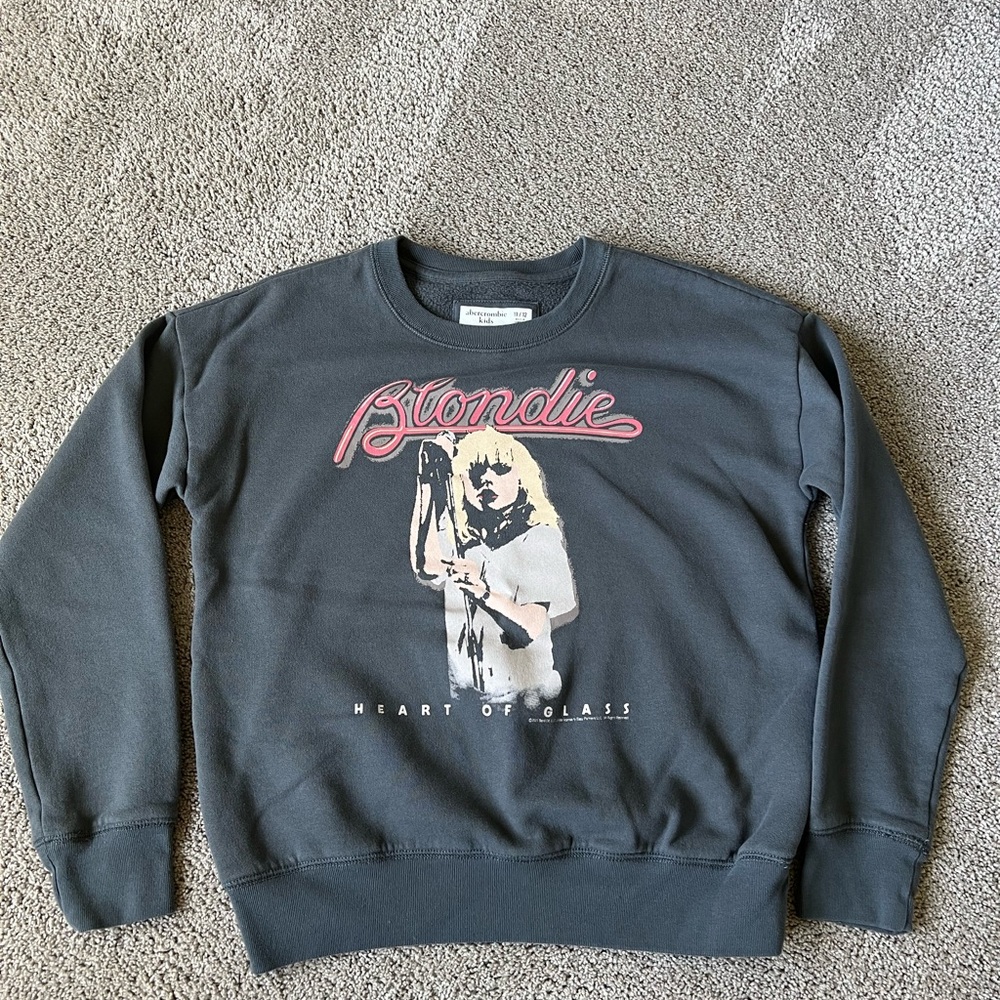 Abercrombie kids sweatshirt size 11/12 years